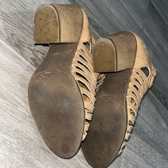 👡Rampage👡 Vella Women’s chunky heel tan faux suede size 7.5 - Picture 6 of 8